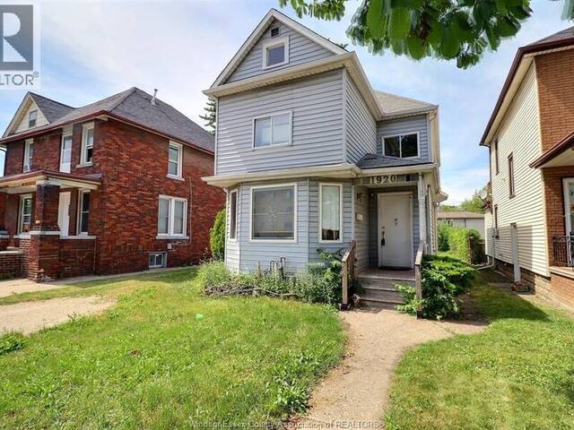 1920 UNIVERSITY AVENUE West Windsor Ontario, N9B 1C8 - 6 Bedrooms Home For Sale