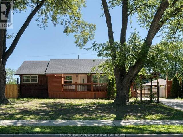 3310 RANKIN AVENUE Windsor Ontario, N9E 3C1 - 5 Bedrooms Home For Sale