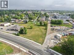 21 Robson ROAD Leamington Ontario, N8H 2M8