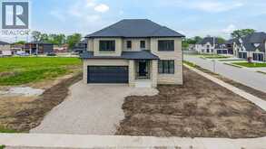 3698 FARROW AVENUE | Windsor Ontario | Slide Image One