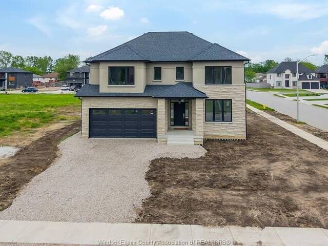 3698 FARROW AVENUE Windsor Ontario, N8N 1M2 - 4 Bedrooms Home For Sale