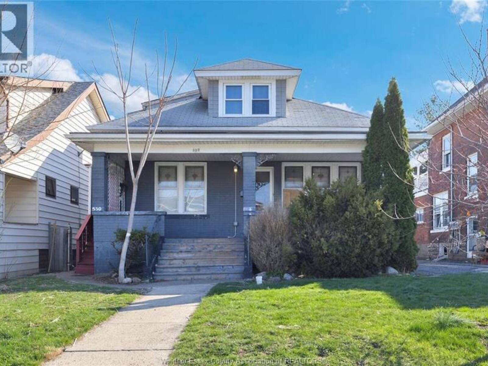 530-532 CAMPBELL AVENUE, Windsor, Ontario N9B 2H4