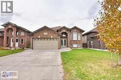 4759 PERIWINKLE CRESCENT | Windsor Ontario | Slide Image One