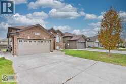 4759 PERIWINKLE CRESCENT | Windsor Ontario | Slide Image Three