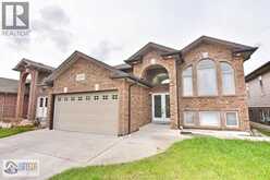 4759 PERIWINKLE CRESCENT | Windsor Ontario | Slide Image Six