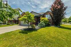 37 ANTONIO COURT | Leamington Ontario | Slide Image Two