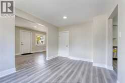88 LORNE | Chatham Ontario | Slide Image Nine