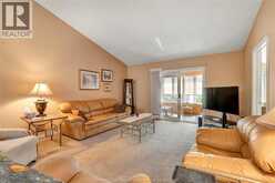 58 QUEEN'S HILL | Leamington Ontario | Slide Image Nine