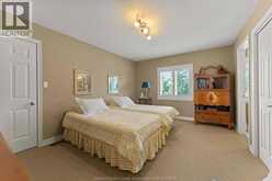 24 SANDY LAKE | Leamington Ontario | Slide Image Twenty-one
