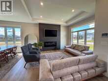 1707 MUCCI | Kingsville Ontario | Slide Image Five
