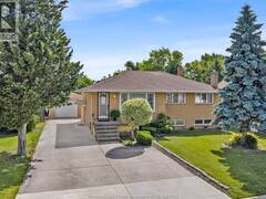 2528 Jos St Louis Windsor Ontario, N8T 2M5