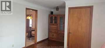 960 SCOFIELD AVENUE | Windsor Ontario | Slide Image Eighteen