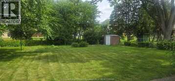 960 SCOFIELD AVENUE | Windsor Ontario | Slide Image Thirty