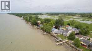 419 LAKESIDE | Amherstburg Ontario | Slide Image Thirty-seven