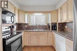 419 LAKESIDE | Amherstburg Ontario | Slide Image Thirteen