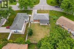 5210 QUEEN ELIZABETH DRIVE | Windsor Ontario | Slide Image Thirty-eight