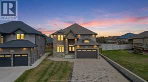 778 ALPENROSE | Windsor Ontario | Slide Image Two