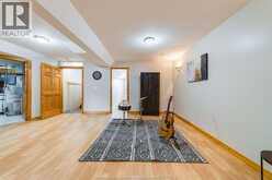 1174 CLOVER | Windsor Ontario | Slide Image Thirty-two