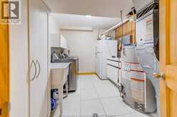 1174 CLOVER | Windsor Ontario | Slide Image Thirty-eight