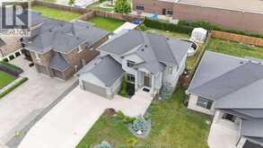 969 WESTWOOD DRIVE | Lakeshore Ontario | Slide Image Forty-four