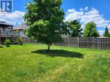 340 WHITE CRESCENT | Amherstburg Ontario | Slide Image Thirty-two