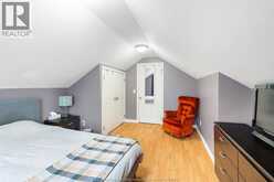 198 Raleigh | Chatham Ontario | Slide Image Ten