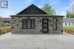 229 Aylmer | Windsor Ontario | Slide Image Nineteen