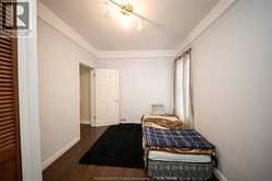 894 UNIVERSITY AVENUE | Windsor Ontario | Slide Image Thirty