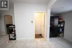 894 UNIVERSITY AVENUE | Windsor Ontario | Slide Image Thirty-two