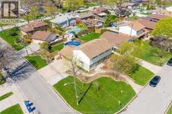 391 BETTY DRIVE | Windsor Ontario | Slide Image Fifty