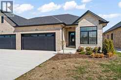 224 MCLELLAN AVENUE | Amherstburg Ontario | Slide Image Two