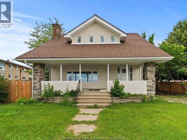 305 ERIE STREET South Leamington Ontario, N8H 3C7 - 3 Bedrooms Home For Sale