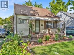 1936 CENTRAL Windsor Ontario, N8W 4H9