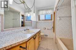 2680 JOS ST. LOUIS | Windsor Ontario | Slide Image Eleven