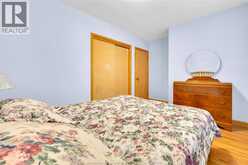 2680 JOS ST. LOUIS | Windsor Ontario | Slide Image Sixteen