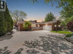 274 IRWIN Essex Ontario, N8M 2T6