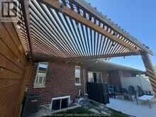 1024 COPELAND | Windsor Ontario | Slide Image Nineteen
