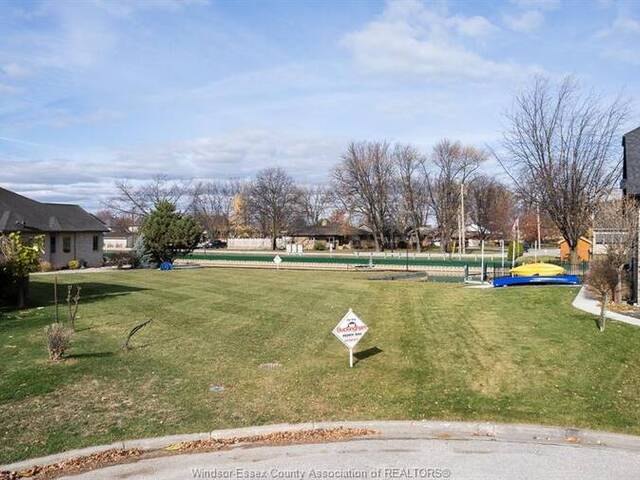 256 MOCERI CRESCENT Tecumseh Ontario, N8N 5A9 - Waterfront Land For Sale