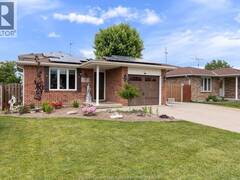 18 AZAR DRIVE Tilbury Ontario, N0P 2L0