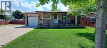 1635 COURTLAND CRESCENT | Windsor Ontario | Slide Image One