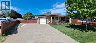 1635 COURTLAND CRESCENT | Windsor Ontario | Slide Image Thirty-two