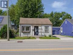 16 MCNAUGHTON AVENUE Wallaceburg Ontario, N8A 1R8