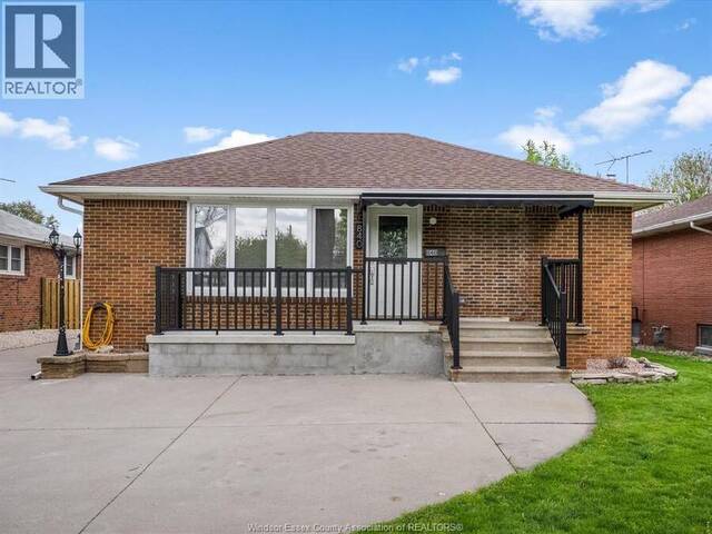 840 ROSSINI BOULEVARD Windsor Ontario, N8Y 2Z3 - Waterfront Home For sale