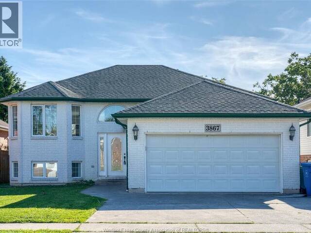 3867 CLARA AVENUE Windsor Ontario, N9E 4X6 - 5 Bedrooms Home For Sale