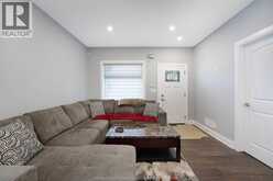 1059 ELSMERE AVENUE | Windsor Ontario | Slide Image Four