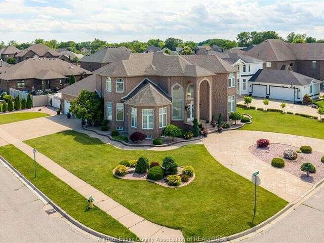 498 CLYDESDALE Lakeshore Ontario, N0R 1A0 - 6 Bedrooms Home For Sale