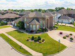 498 CLYDESDALE Lakeshore Ontario, N0R 1A0