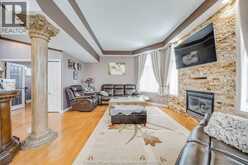 500 CLYDESDALE | Lakeshore Ontario | Slide Image Seven
