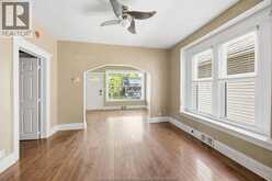 924 MARENTETTE AVENUE | Windsor Ontario | Slide Image Nine