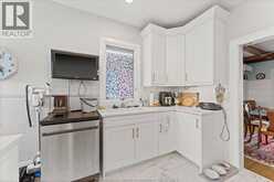 1331 RIVERSIDE DRIVE | Windsor Ontario | Slide Image Eight